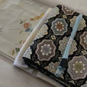 卒業式のお母さんコーデ