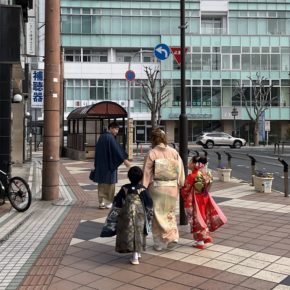 しあわせのうしろ姿