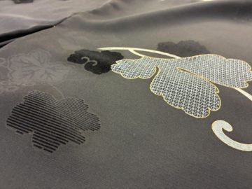 天鵞絨の羽織を誂える。