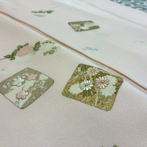 小紋か付け下げか訪問着か。